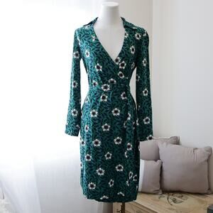 Diane Von Furstenberg DVF Cotton and Silk wrap dress size 2